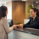 Expérience client : 10 actions simples pour améliorer satisfaction et fidélisation